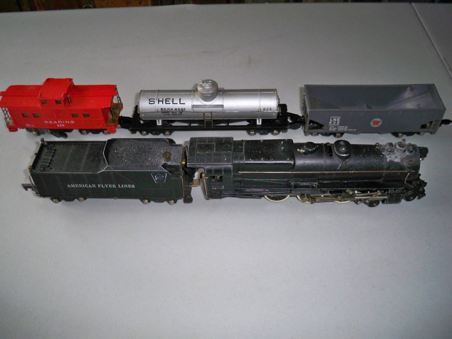 Vintage American Flyer S Gauge Train Set